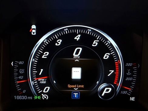 Used 2018 Chevrolet Corvette Grand Sport RWD image 37
