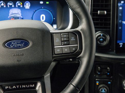 Used 2025 Ford F150 Platinum AWD/4WD image 43