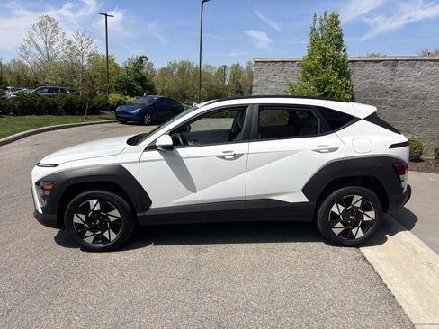 Used 2025 Hyundai Kona SEL AWD/4WD image 8