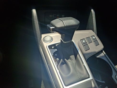 New 2026 Kia Sportage X-Line w/ X-Line Technology Package AWD/4WD image 10
