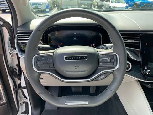 Used 2022 Jeep Wagoneer Series I w/ Convenience Group I RWD image 13