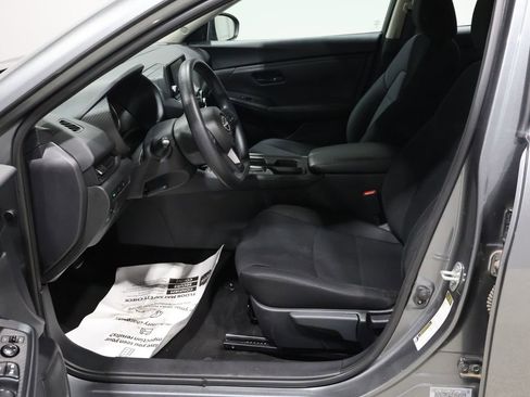 Used 2024 Nissan Sentra S image 10