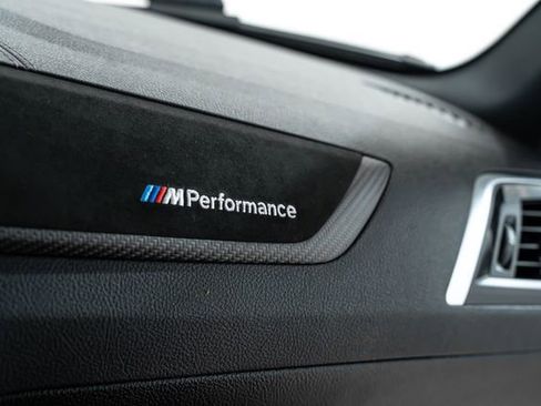 Used 2018 BMW M2 image 30