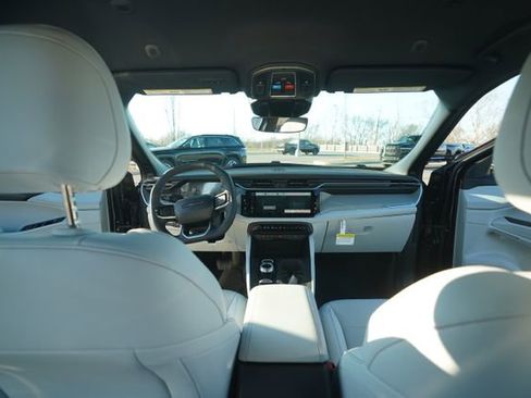 New 2026 Jeep Cherokee Limited image 23