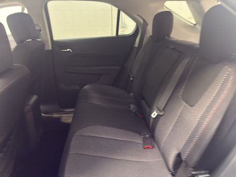 Used 2017 Chevrolet Equinox LT w/ Convenience Package image 27