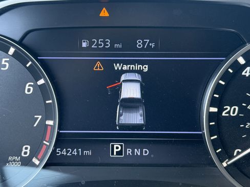 Used 2022 Nissan Frontier SV image 18