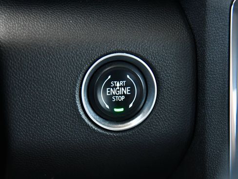 Used 2024 GMC Acadia Elevation FWD image 33