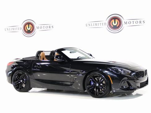 Used 2024 BMW Z4 M40i w/ Premium Package image 36