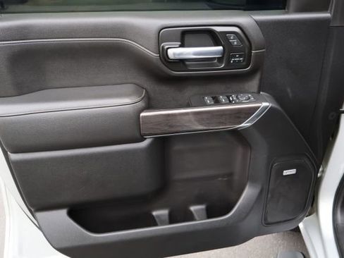 Used 2021 Chevrolet Silverado 3500 LTZ w/ LTZ Texas Edition image 34