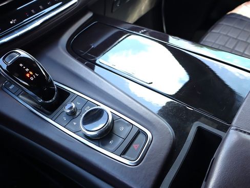 Used 2021 Cadillac Escalade ESV Sport Platinum w/ LPO, ONYX Package AWD/4WD image 70