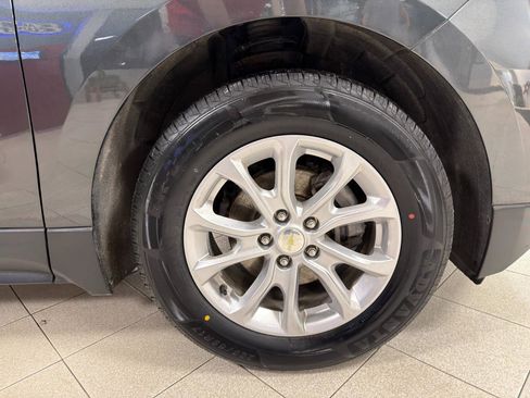 Used 2020 Chevrolet Equinox LT FWD image 11