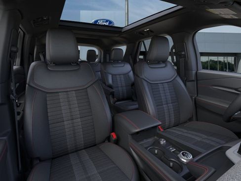 New 2026 Ford Explorer ST-Line AWD/4WD image 10