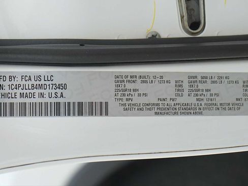 Used 2021 Jeep Cherokee Latitude Plus FWD image 30