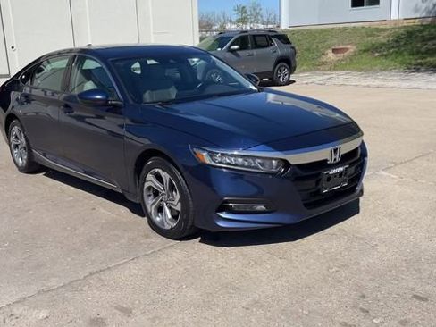 Used 2019 Honda Accord EX-L image 2