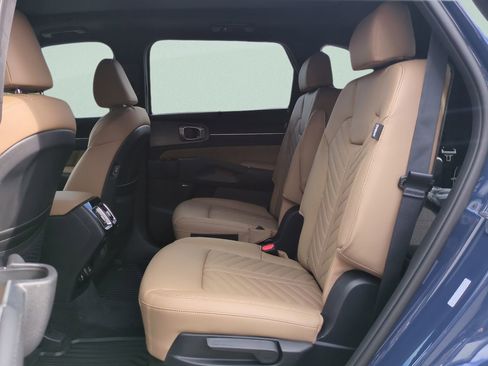 New 2026 Kia Sorento SX Prestige w/ Olive Brown Leather Package AWD/4WD image 9