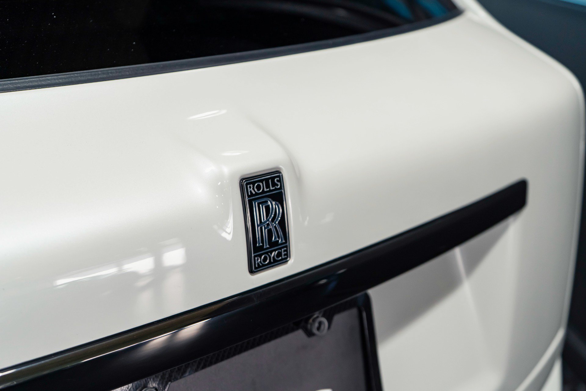 Used 2021 Rolls-Royce Cullinan Black Badge AWD/4WD image 24