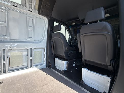 Used 2025 Mercedes-Benz Sprinter 2500 image 22