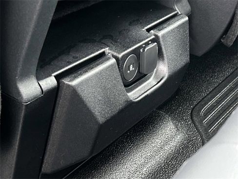 New 2026 Ford F250 XL w/ XL Off-Road Package image 20