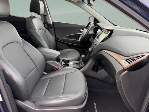 Used 2018 Hyundai Santa Fe Sport image 29