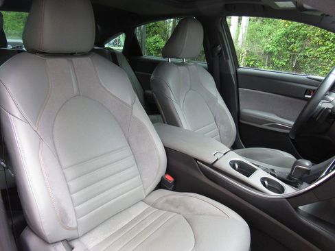Certified 2019 Toyota Avalon XSE w/ Carpet Mat Package FWD image 19