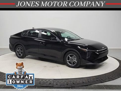 Used 2025 Kia K4 FWD image 1