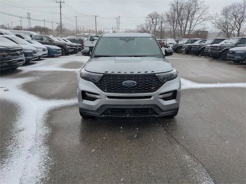Certified 2022 Ford Explorer ST w/ Equipment Group 401A image 8