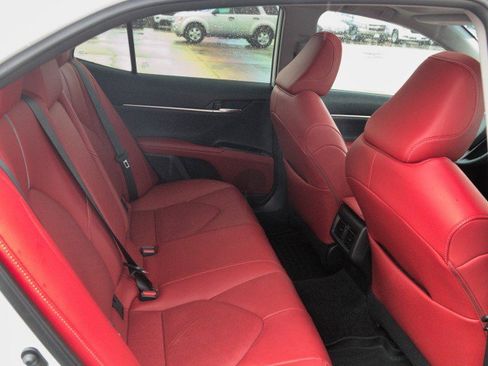 Used 2022 Toyota Camry XSE w/ Cold Weather Package FWD image 30