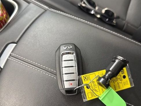 Used 2023 INFINITI QX60 Sensory AWD/4WD image 34