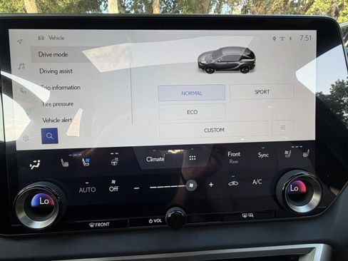 Used 2025 Lexus RX 350 Premium Plus w/ Accessory Package (Z1) FWD image 24
