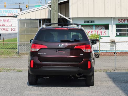 Used 2015 Kia Sorento LX FWD image 7
