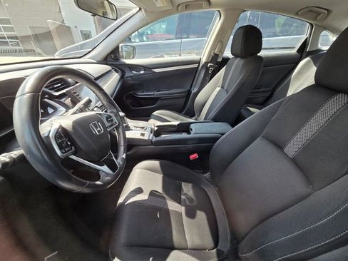 Used 2019 Honda Civic EX image 6