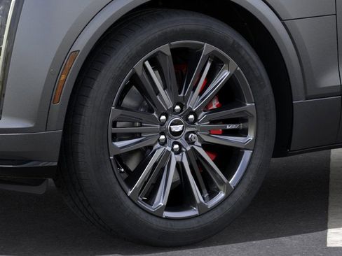 New 2026 Cadillac Lyriq V image 9