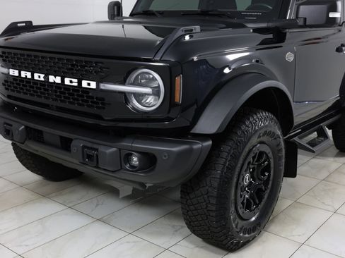 Used 2023 Ford Bronco Wildtrak AWD/4WD image 43