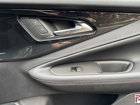 Certified 2025 Chevrolet Blazer EV RS image 21