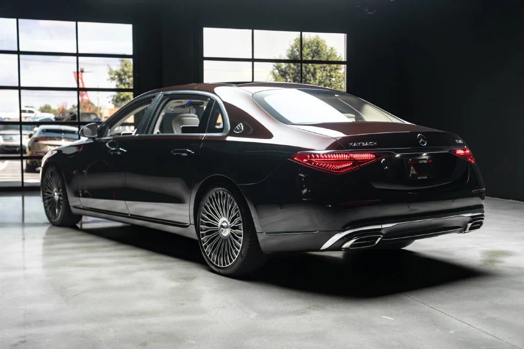 Used 2023 Mercedes-Benz Maybach S 580 4MATIC image 18