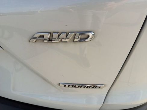 Used 2018 Honda CR-V Touring image 7