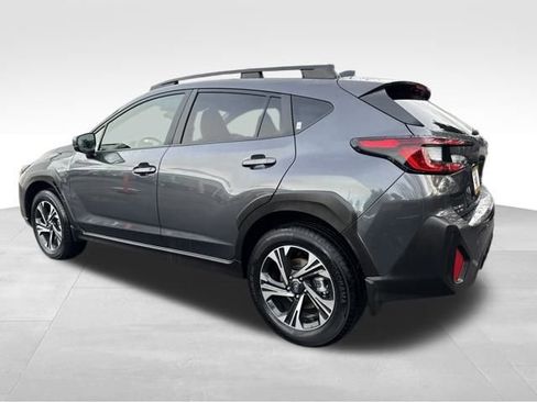 Used 2024 Subaru Crosstrek 2.0i Premium image 5