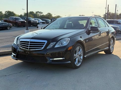 Used 2012 Mercedes-Benz E 350 4MATIC Sedan image 2