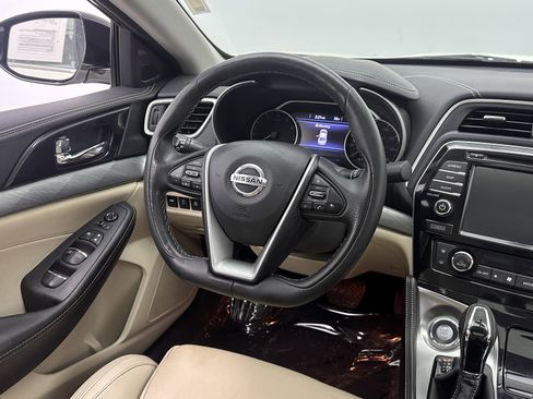 Used 2016 Nissan Maxima 3.5 SL FWD image 27