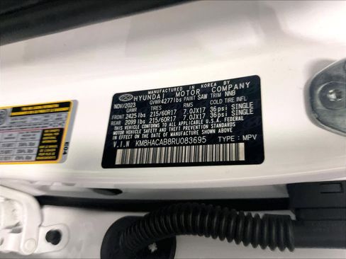 Used 2024 Hyundai Kona SE image 35