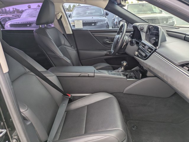Used 2022 Lexus ES 300h w/ Premium Package FWD image 20