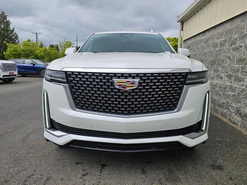 Certified 2023 Cadillac Escalade ESV Premium Luxury AWD/4WD image 12
