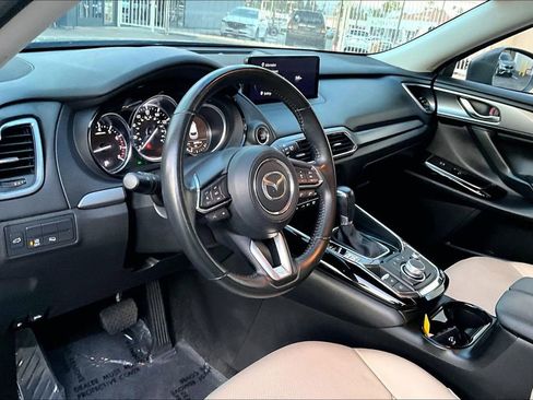 Used 2023 MAZDA CX-9 Touring image 9