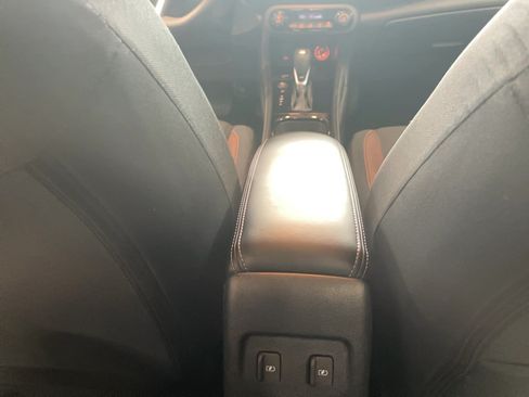 Certified 2024 Nissan Kicks SR FWD image 7