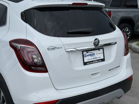 Used 2022 Buick Encore Preferred w/ Safety Package FWD image 11