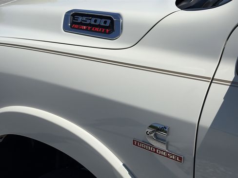 Used 2023 RAM 3500 Limited AWD/4WD image 12
