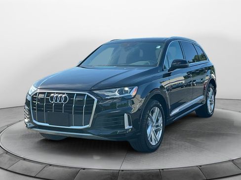 Used 2021 Audi Q7 3.0T Premium Plus w/ Executive Package AWD/4WD image 3