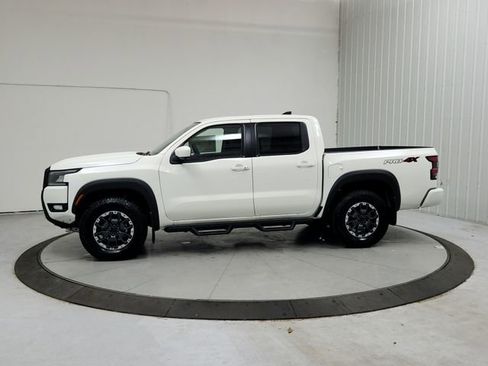 New 2026 Nissan Frontier PRO-4X w/ Pro-4x Convenience Package image 4