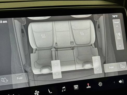 Used 2026 Tesla Model Y AWD image 35