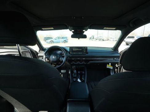 Used 2023 Honda Accord Sport image 25